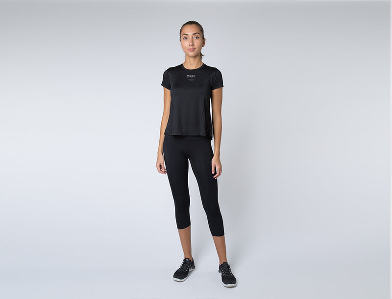 Run Performance Shirt Black (Short Back Hem)