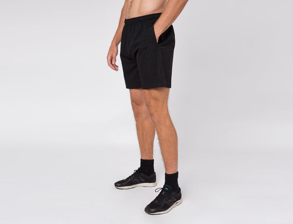 Essential Shorts Black